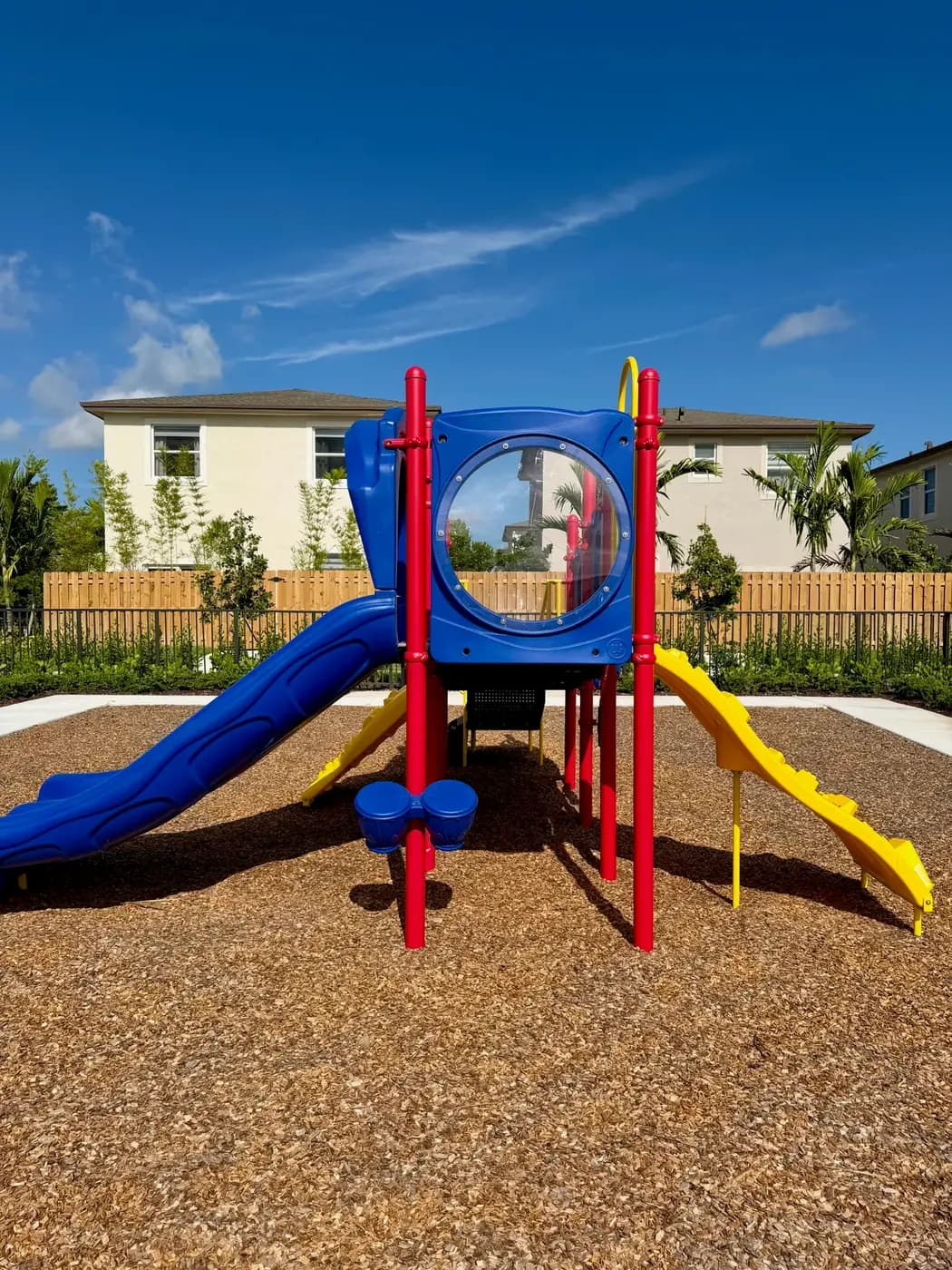 Play tower with crawl tunnel at Coral Landings